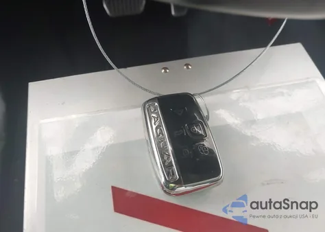 2017 Jaguar F-Pace 35T R-Sport из США, поврежденный, VIN SADCL2BV2HA046965